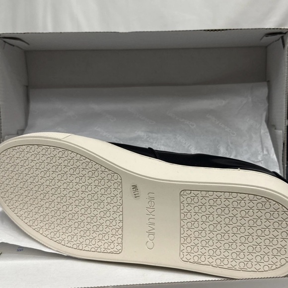 Calvin Klein Men's Ansly 2 Leather Slip-on Sneakers Size11.5 black .R14 - Picture 10 of 11